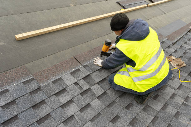 Best Roof Maintenance Services  in Lowellville, OH